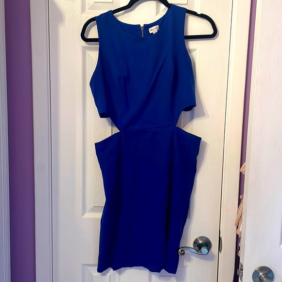 Dynamite dress - Picture 1 of 7